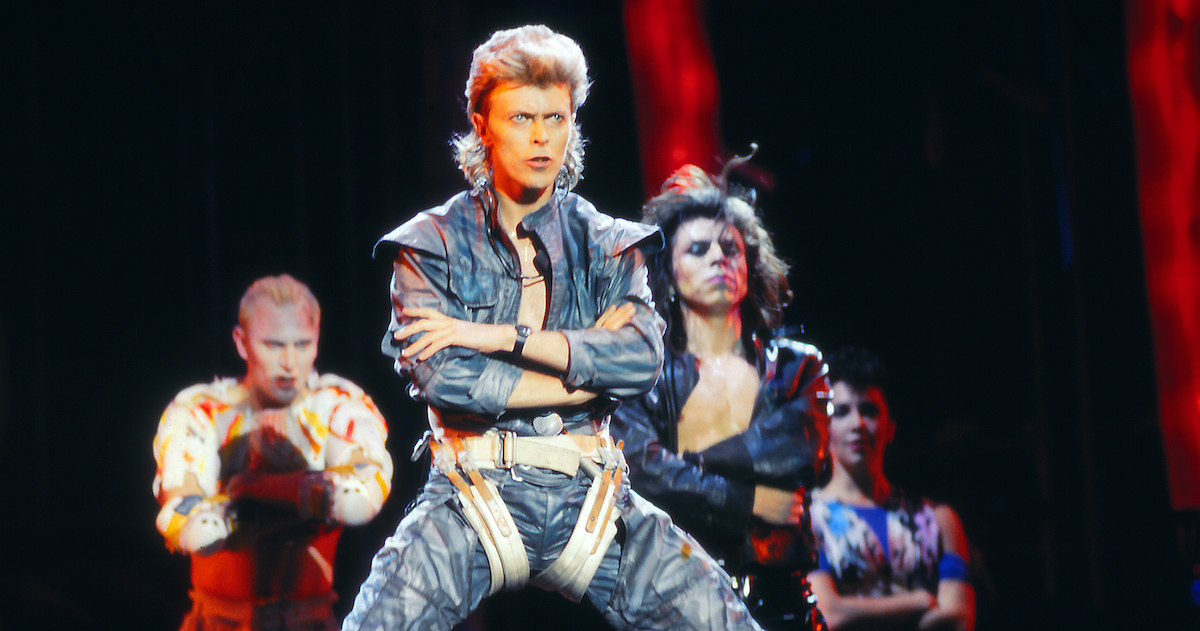 David Bowie in concerto a Philadelphia ai tempi del Glass Spider Tour