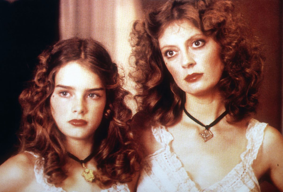 Brooke Shields (a sinistra) e Susan Sarandon in Pretty Baby in una foto del 1978