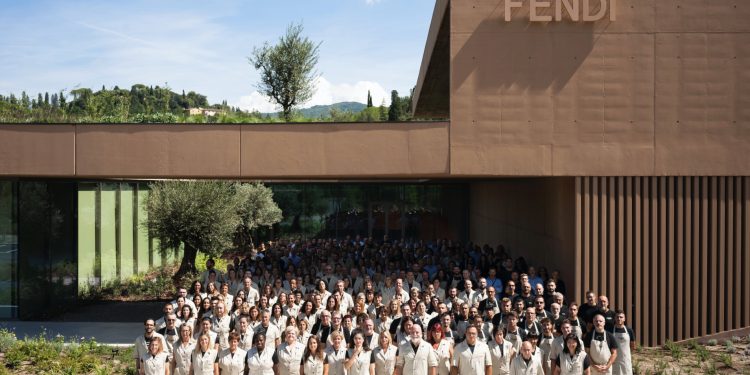 Fendi sarà special guest di Pitti Uomo con una straordinaria sfilata della collezione maschile