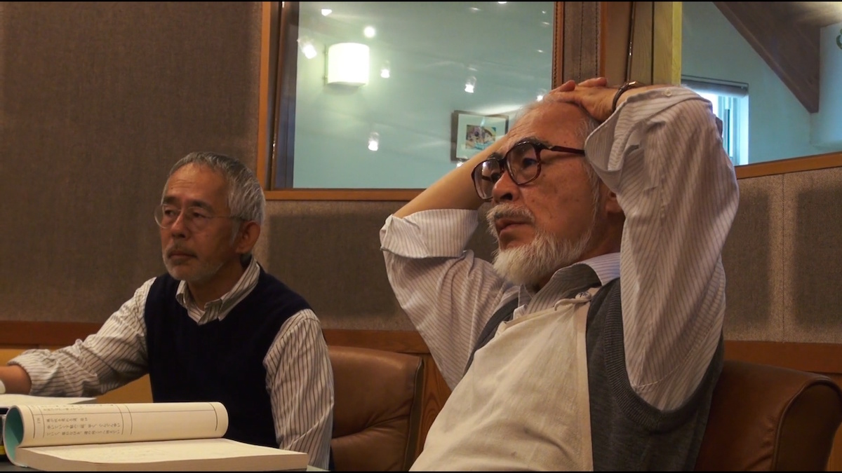 Il produttore Toshio Suzuki e Hayao Miyazaki in una scena de Il regno dei sogni e della follia