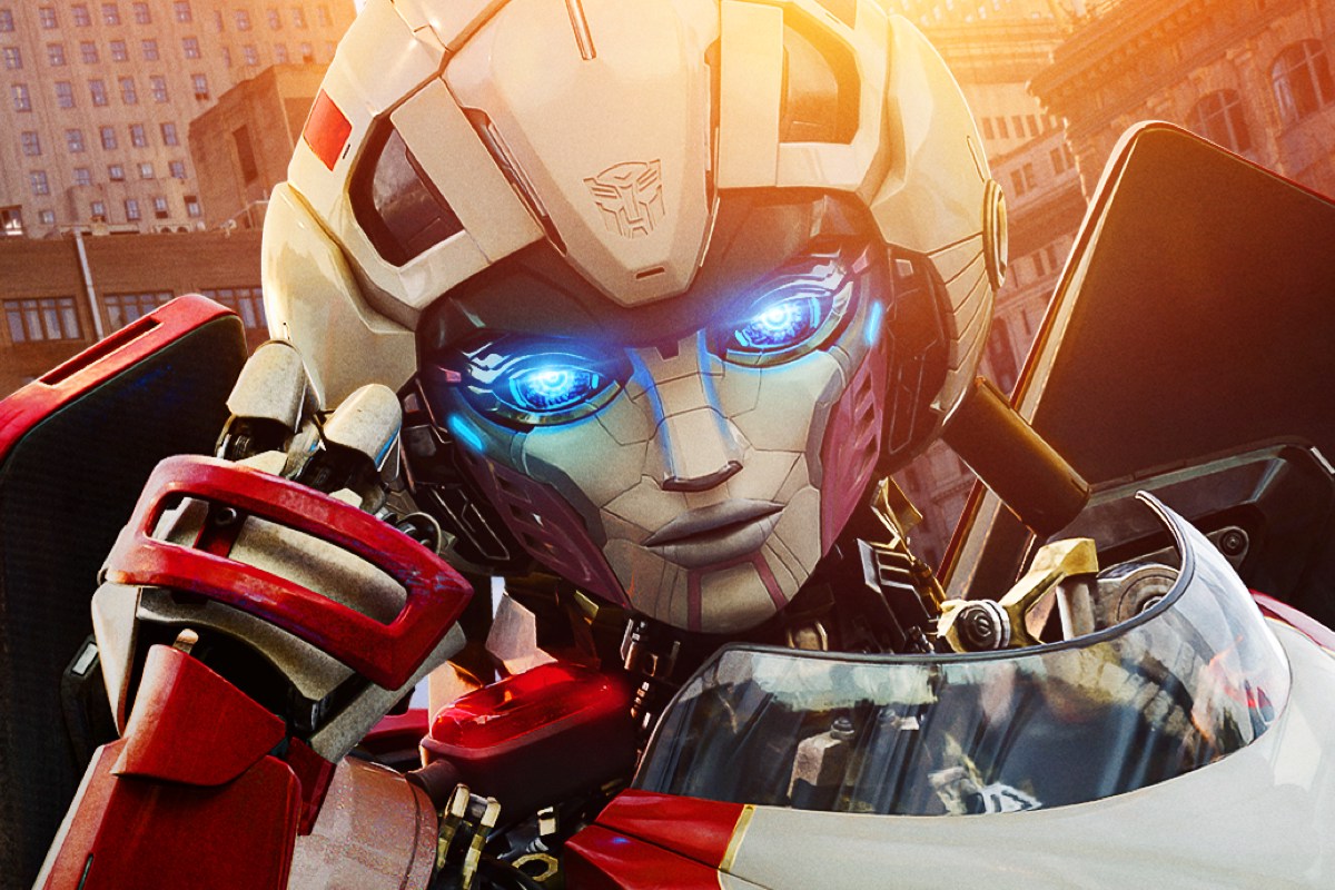 L'autobot Arcee tra i protagonisti di Transformers - Il risveglio