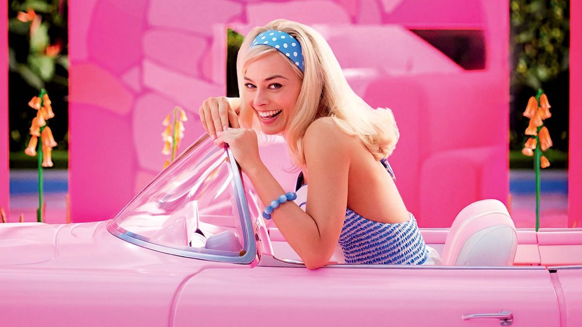 Margot Robbie in una scena di Barbie