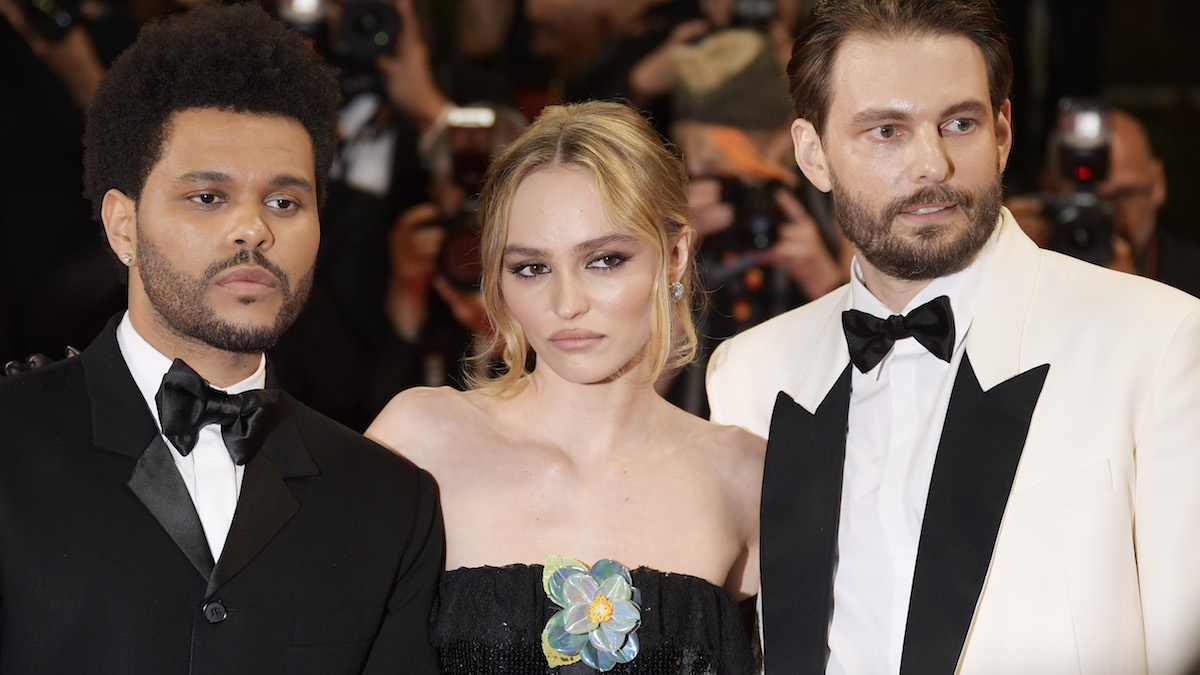 Abel “The Weeknd” Tesfaye, Lily-Rose Depp e Sam Levinson sul red carpet di The Idol alla 76esima edizione del Festival di Cannes