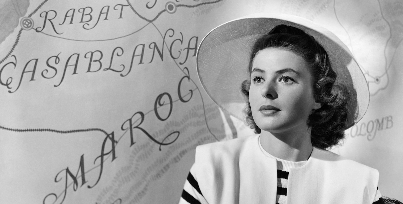 Ingrid Bergman nei panni di Ilsa Lund in uno scatto promozionale per Casablanca (1942)