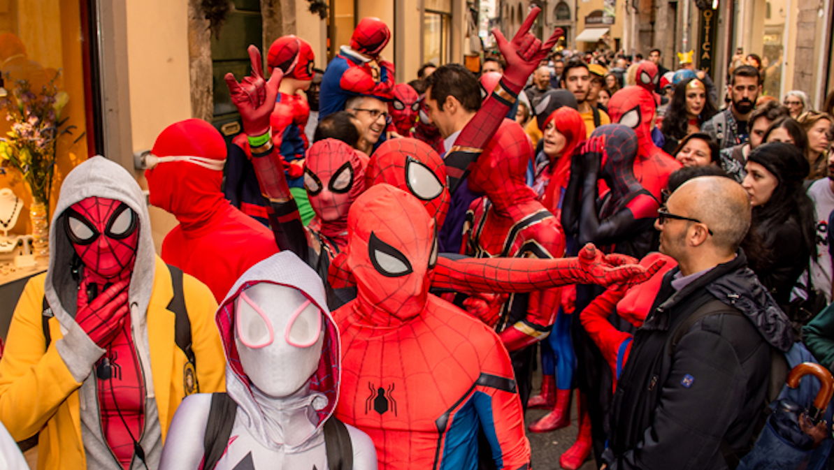 Un raduno di cosplayer durante Lucca Comics & Games