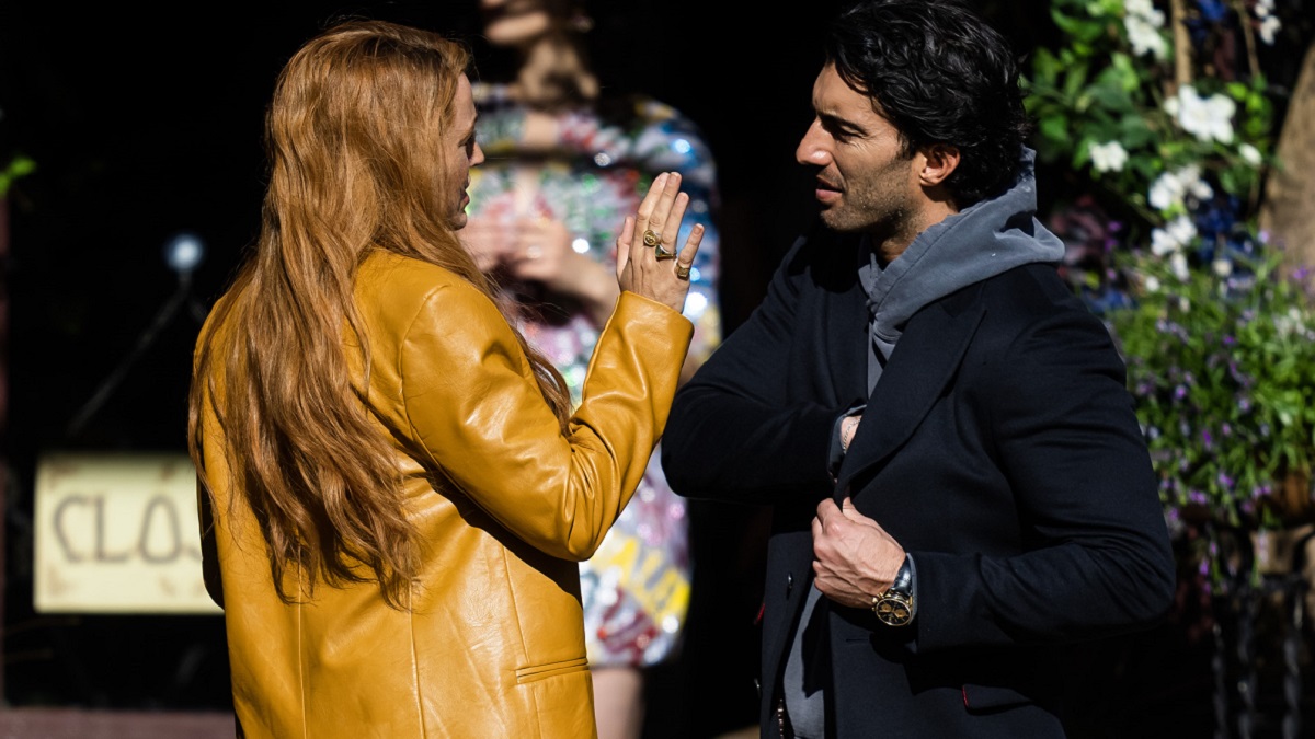 Blake Lively e Justin Baldoni durante le riprese di It Ends With Us a maggio 2023