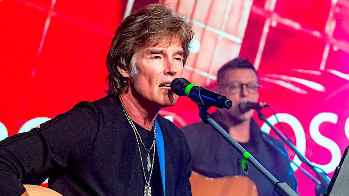 Ronn Moss, una storia d’amore con l’Italia: “Dopo Beautiful torno alla musica, partendo dai trulli in Puglia”