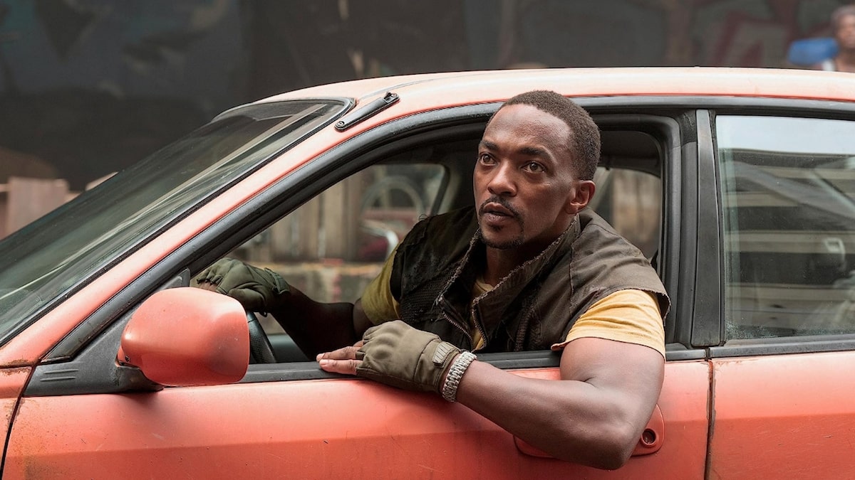 Anthony Mackie in una scena di Twisted Metal