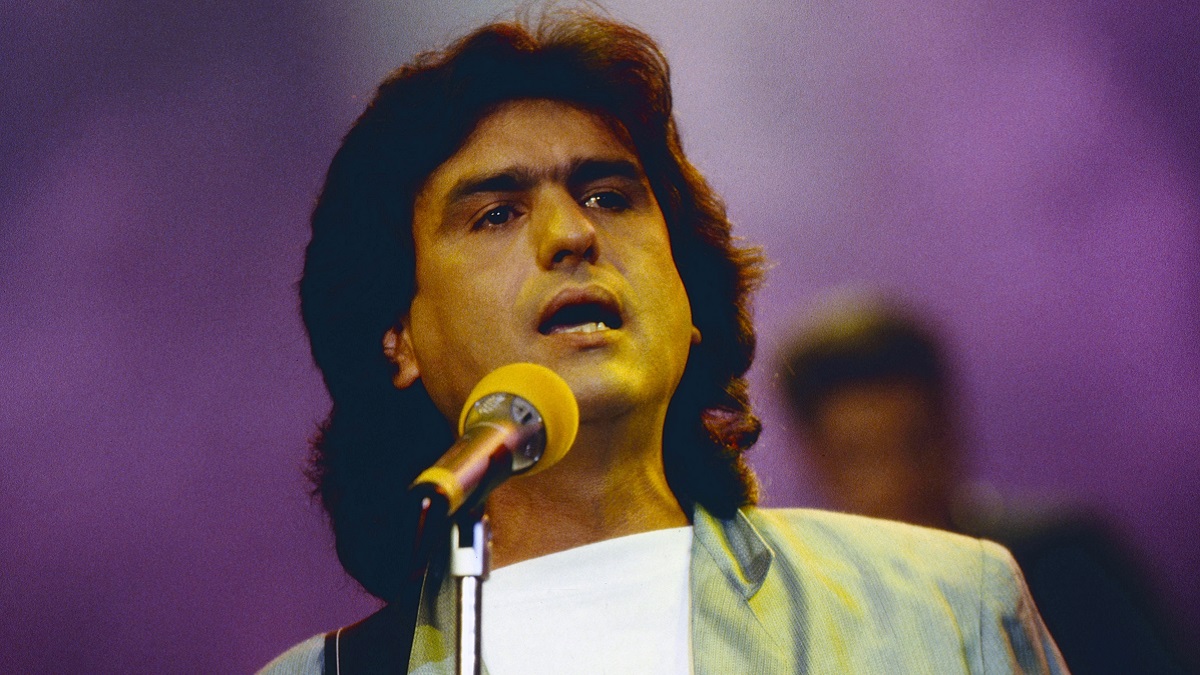 Toto Cutugno in concerto nel 1990