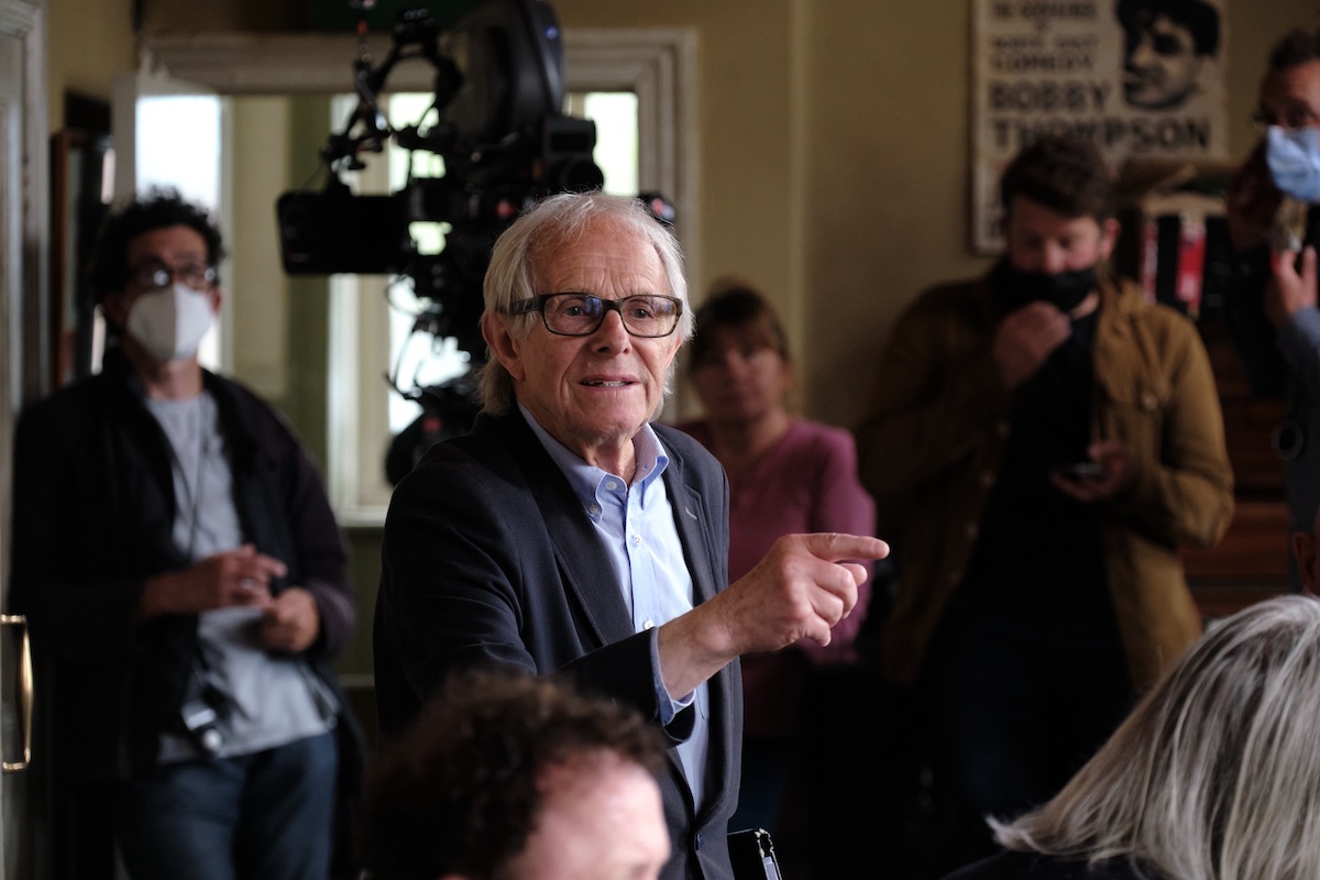 Ken Loach sul set di The Old Oak