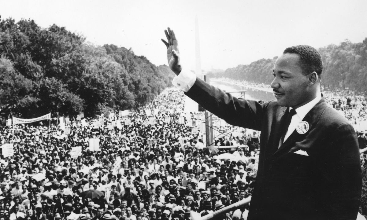 Martin Luther King (1929 - 1968) alla Marcia di Washington presso il Lincoln Memorial, dove tenne il discorso "I have a dream" (28 agosto 1963)