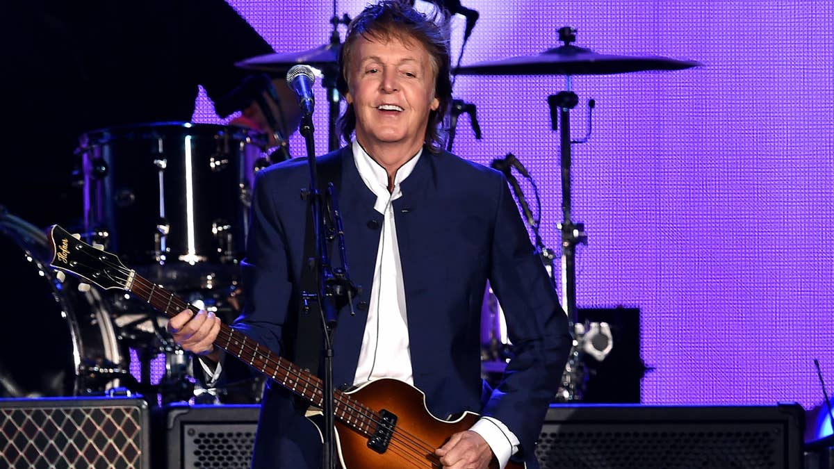 Paul McCartney durante il Desert Trip nel 2016