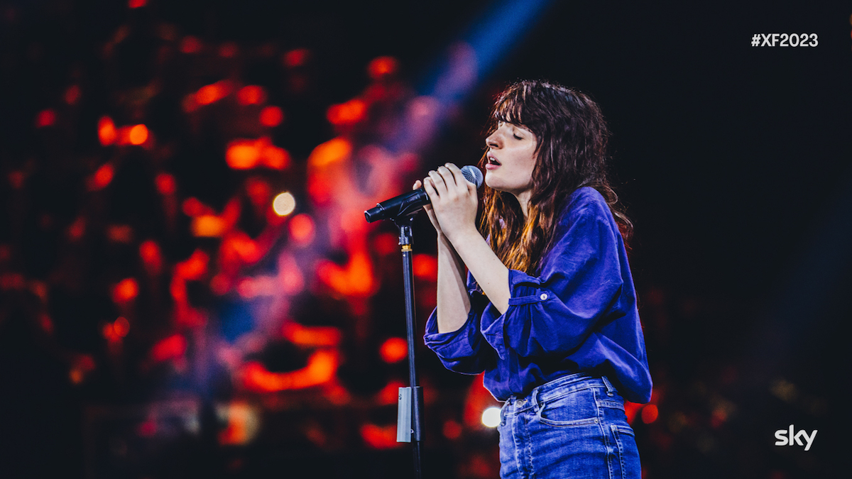 Angelica Bove ha cantato Je veux di Zaz. Quattro sì