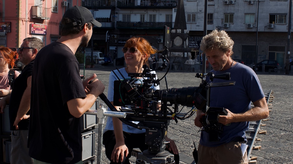 Francesca Amitrano - direttrice della fotografia - sul set di Mare fuori 4