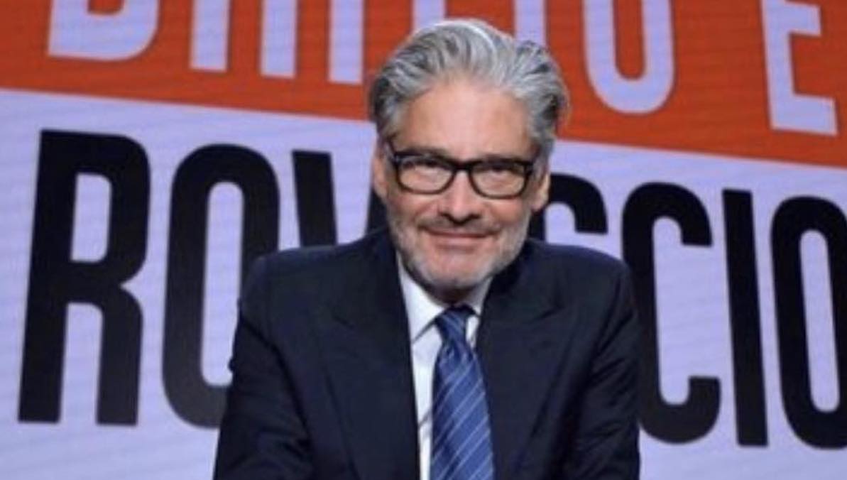 Paolo Del Debbio conduce Dritto e Rovescio