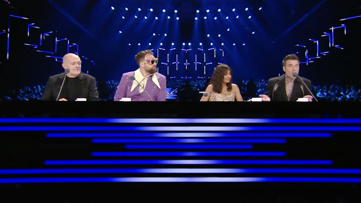 Max Pezzali al tavolo dei giudici di X Factor 2023