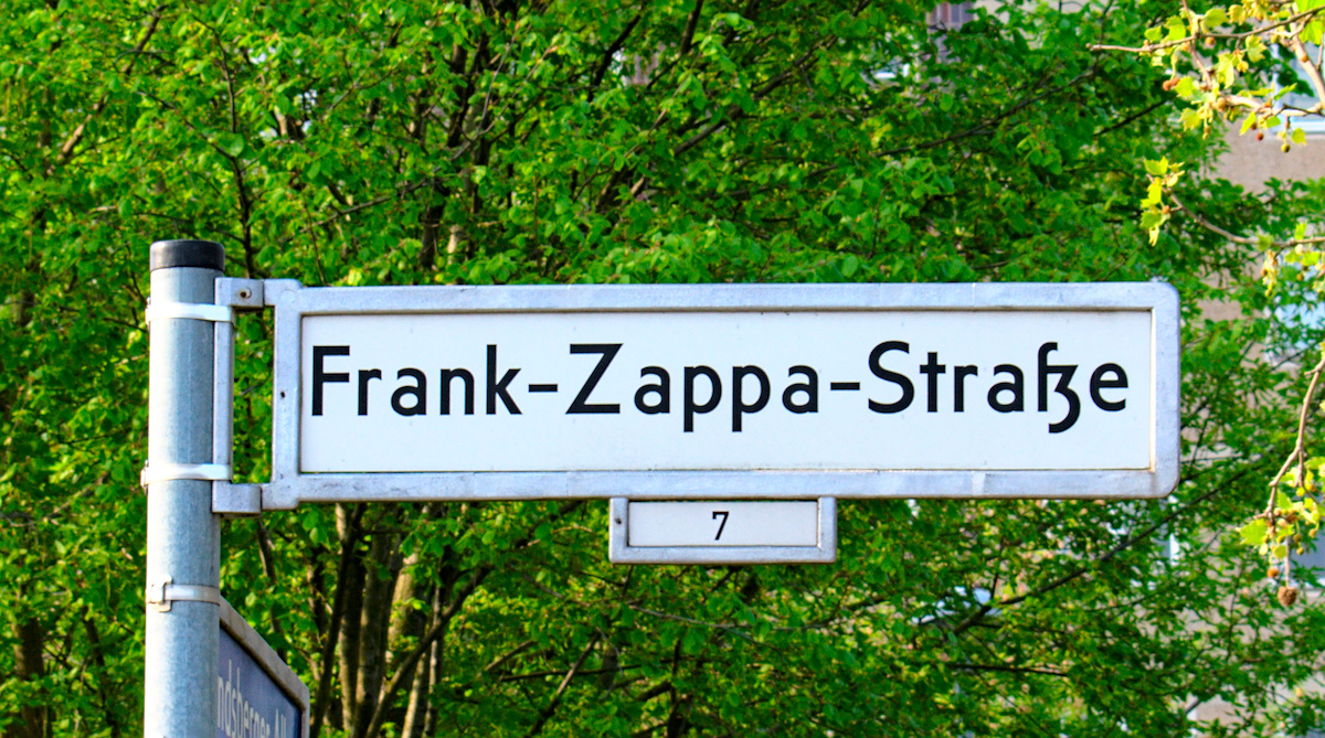 La via dedicata a Frank Zappa a Berlino