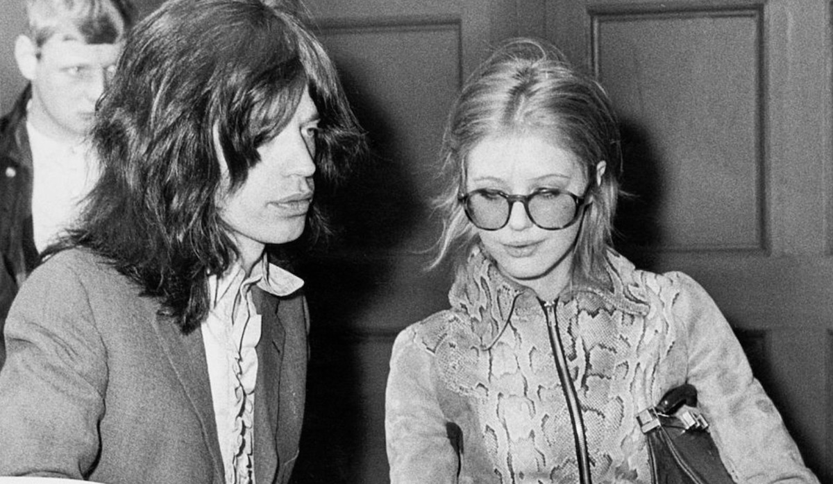 Marianne Faithfull alla fine degli anni sessanta insieme a Mick Jagger 