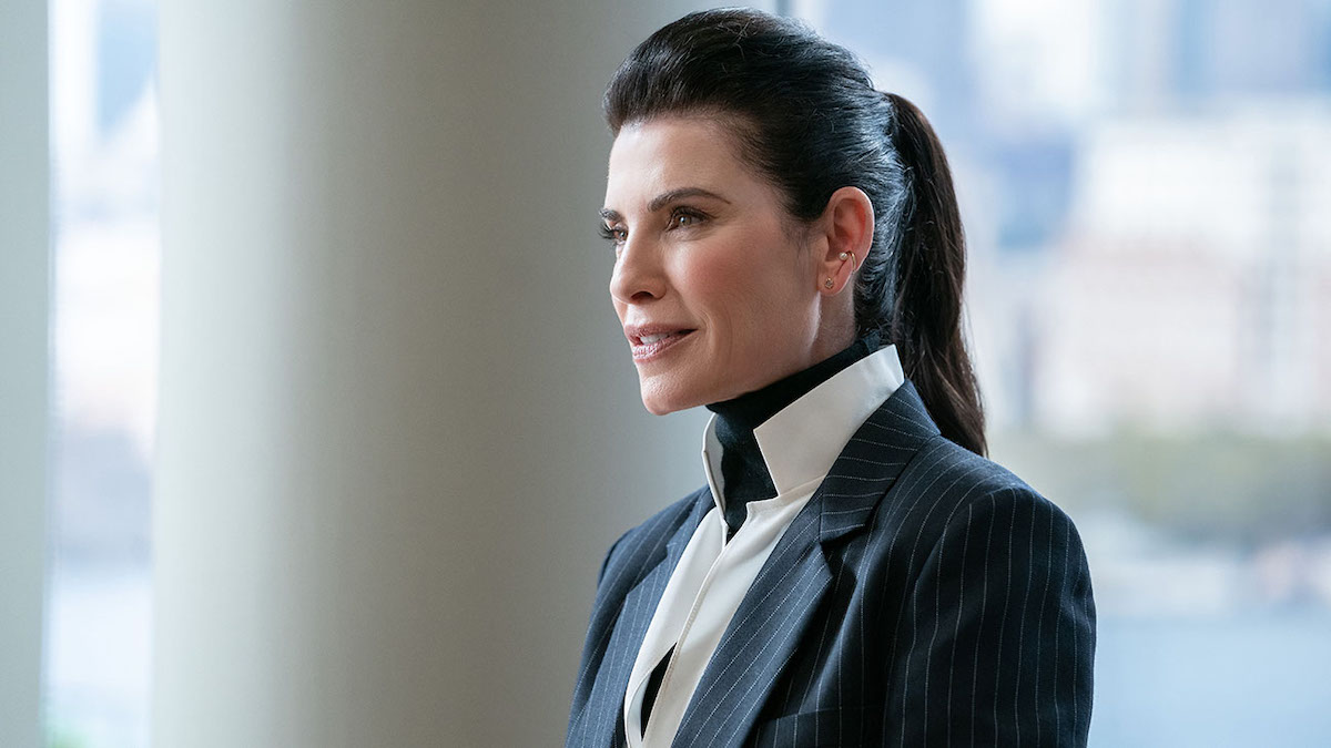 Julianna Margulies in una scena di The Morning Show