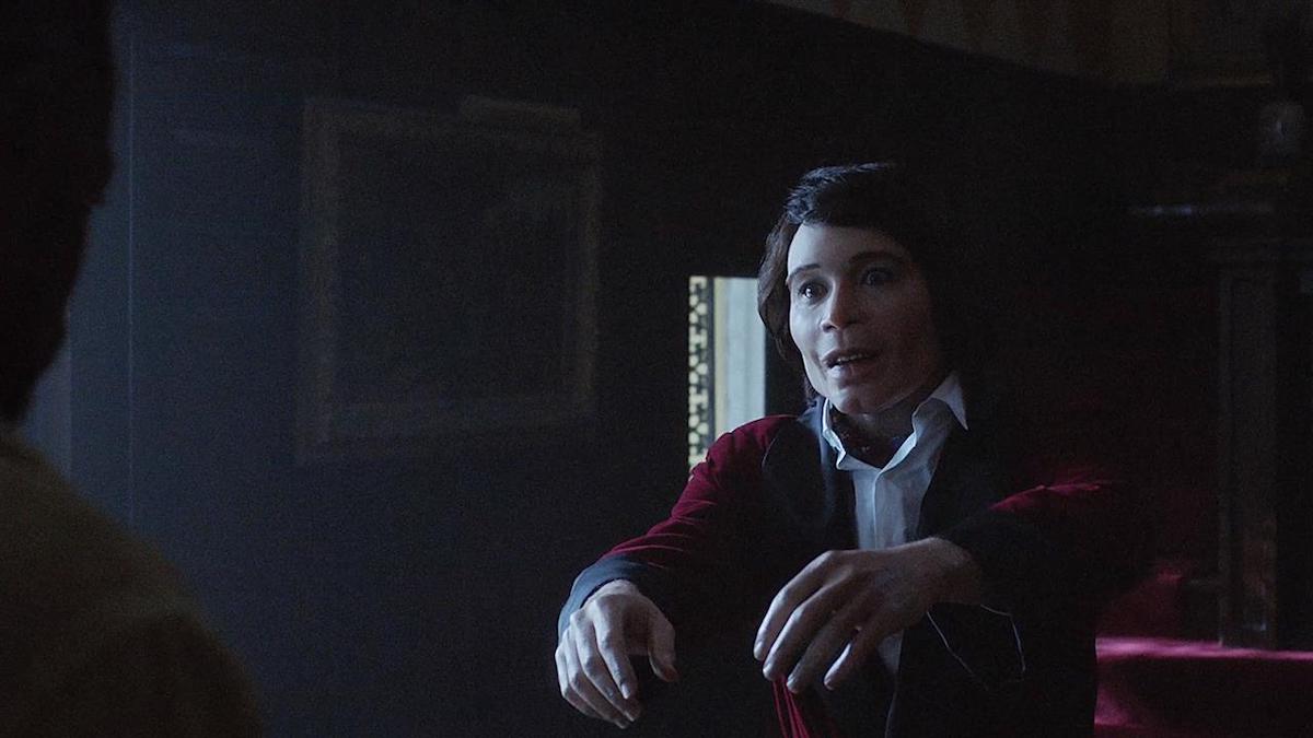 Donald Glover in una scena del sesto episodio della seconda stagione di Atlanta: la parodia-horror di Michael Jackson