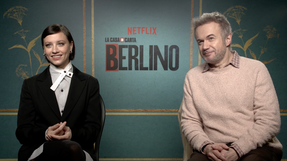 Tristán Ulloa e Michelle Jenner, tra i protagonisti di Berlino