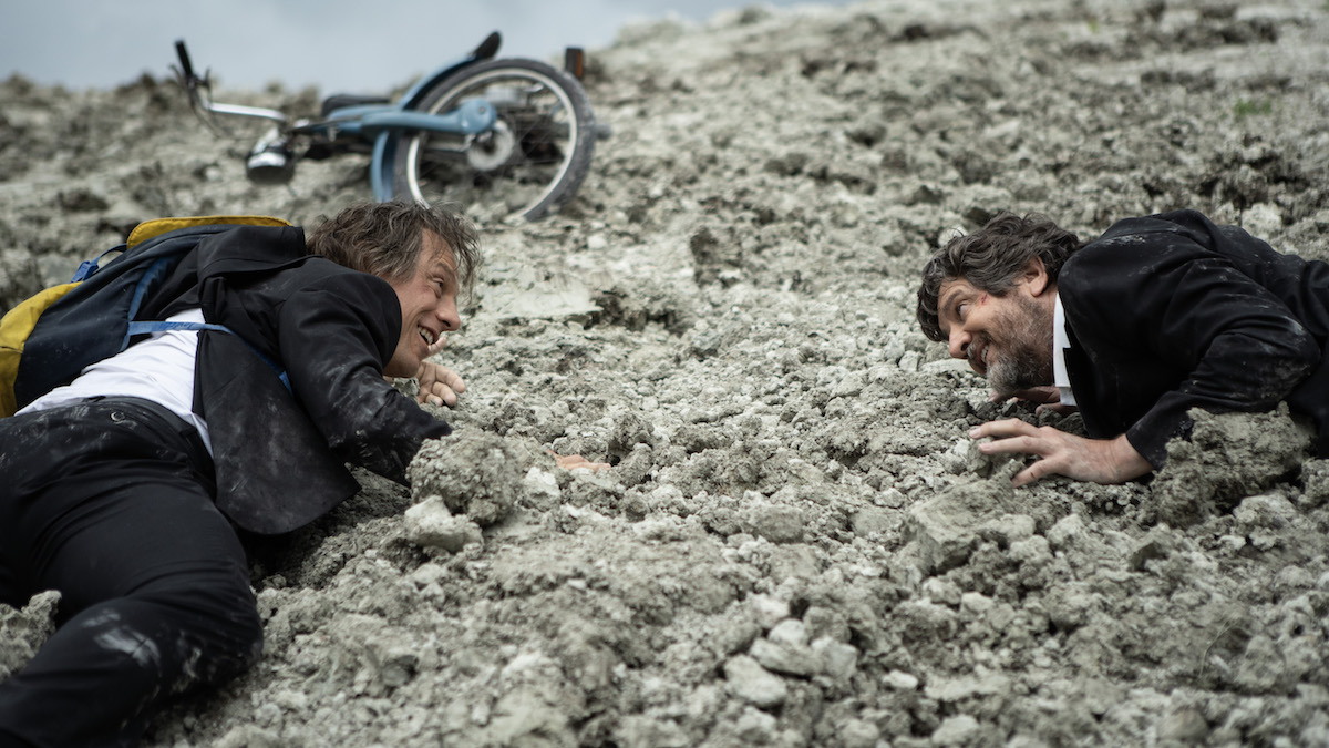 Fabio de Luigi e Stefano Accorsi sono i protagonisti di 50 km all'ora