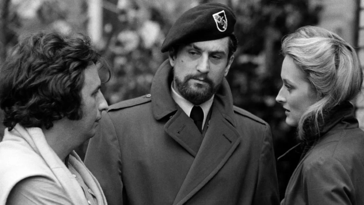 Michael Cimino, Robert De Niro e Meryl Streep sul set de Il cacciatore (1978)