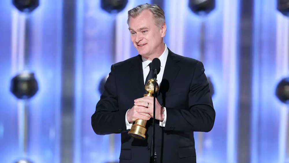 Christopher Nolan durante il discorso d'accettazione ai Golden Globes