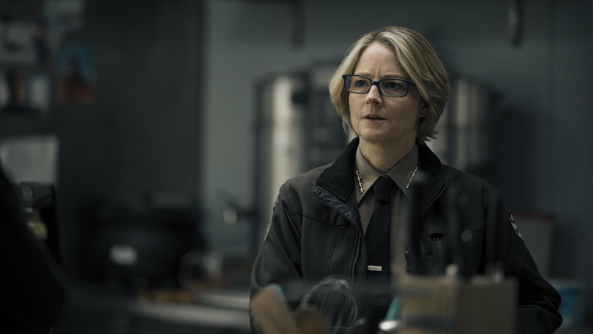 Jodie Foster in una scena di True Detective: Night Country, quarta stagione della serie in esclusiva su Sky e Now