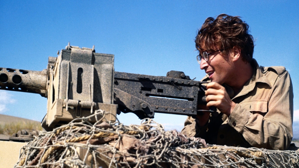 John Lennon in Come ho vinto la guerra, uno dei film proiettati durante A qualcuno piace classico