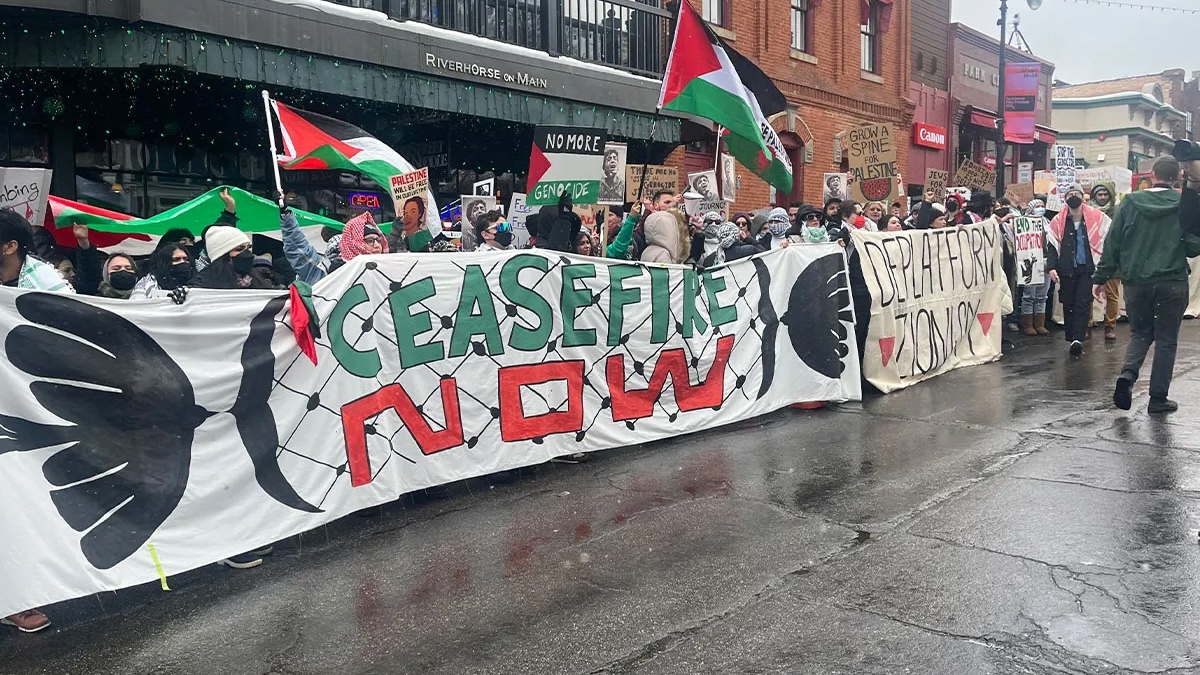 La manifestazione pro-Palestina durante il Sundance