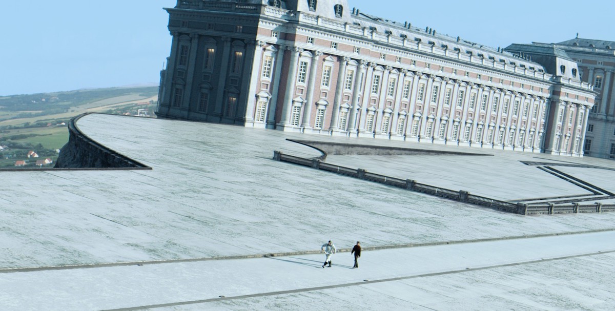 Una scena di L'Empire, di Bruno Dumont, in concorso alla Berlinale 2024