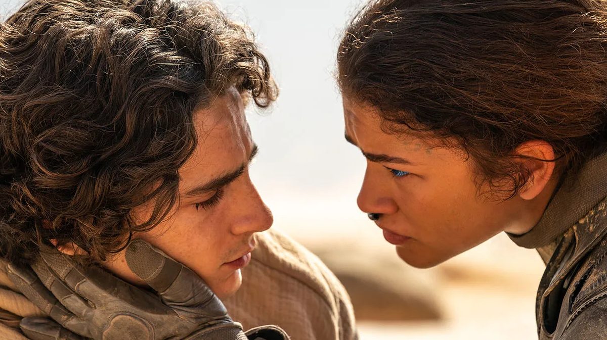 Timothée Chalamet e Zendaya in una scena di Dune: Part Due