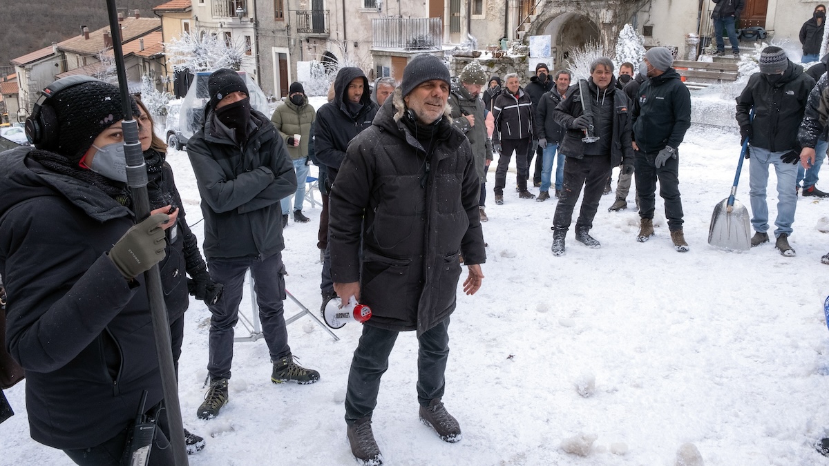 Riccardo Milani sul set di Un mondo a parte