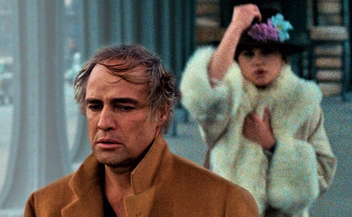 Marlon Brando con Maria Schneider in L'ultimo tango a Parigi, di Bernardo Bertolucci (1972)