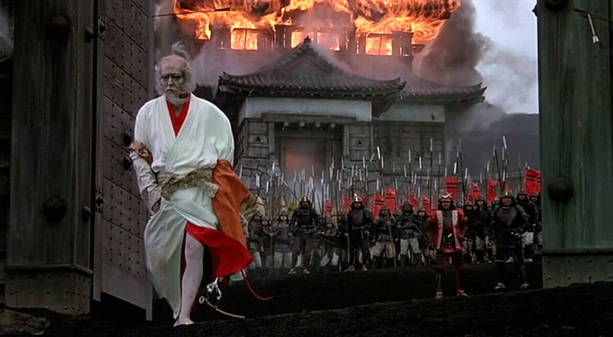 Una scena di Ran (1985), di Akira Kurosawa, trasposizione del Re Lear di Shakespeare