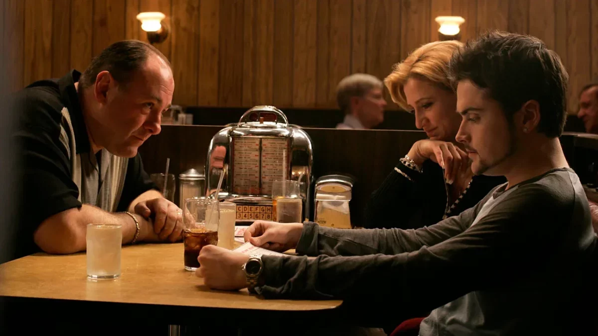 James Gandolfini riprende il ruolo di Tony Soprano in un video ritrovato prodotto per i New York Knicks