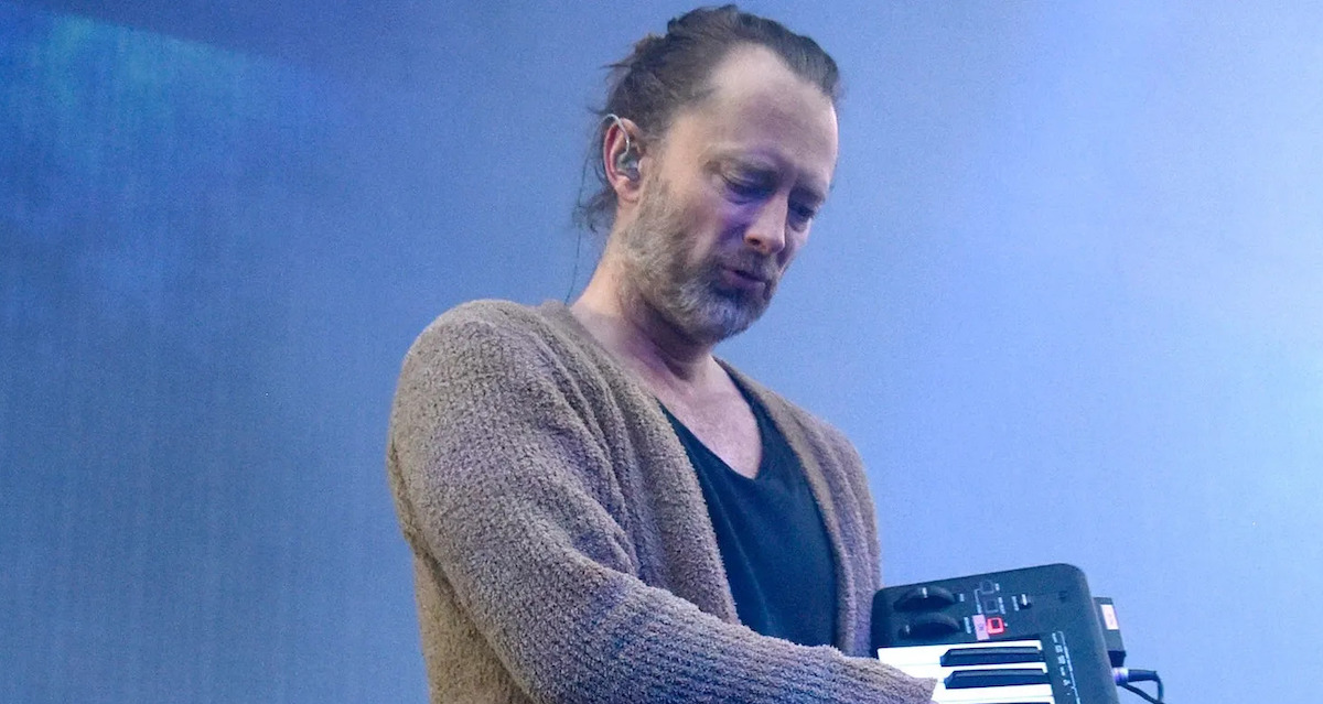 Thome Yorke in concerto. L'ex leader dei Radiohead ha firmato le musiche di Confidenza