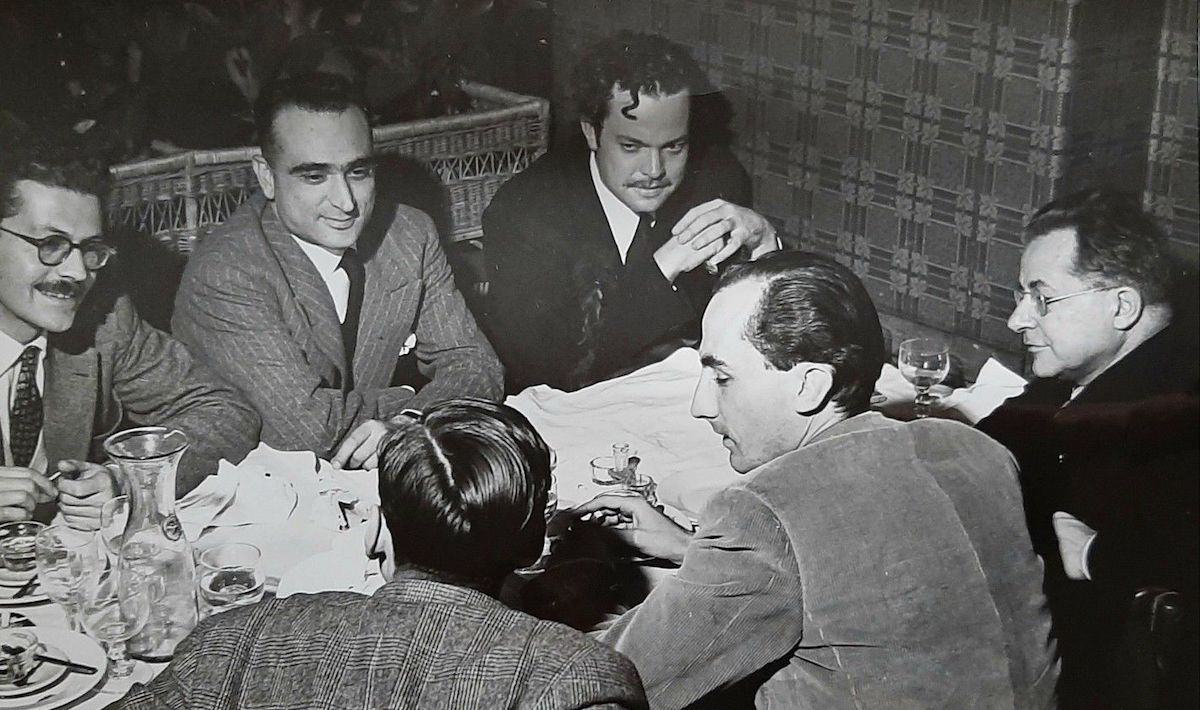 Orson Welles con Palmiro Togliatti, segretario del PCI, nel 1947 a Roma