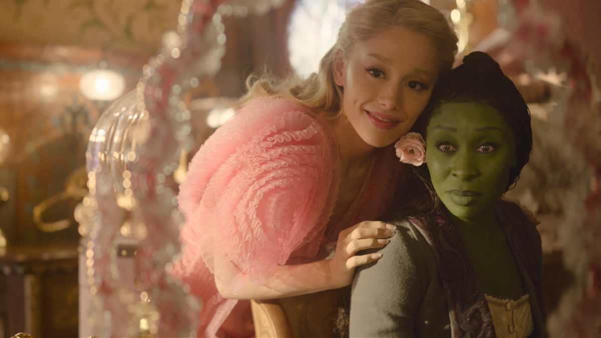 Ariana Grande e Cynthia Erivo in Wicked di Jon M. Chu